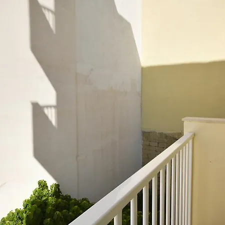 Bluebay 2-bedroom Apartamento